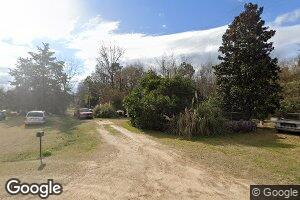 204 NW Railroad Ave, Lyons, GA 30436