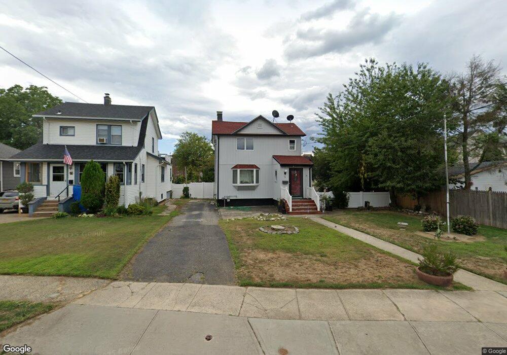 24 Noble St, Lynbrook, NY 11563 - photo 1