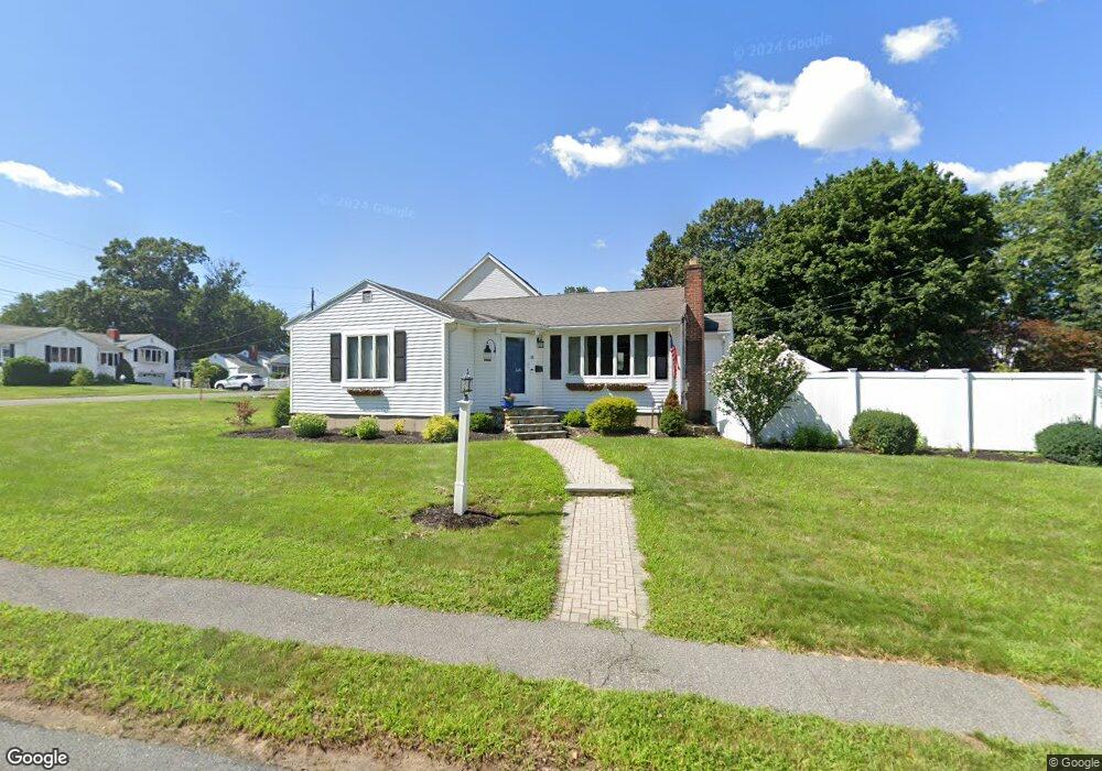 18 Evans Rd, Stoneham, MA 02180 - photo 1