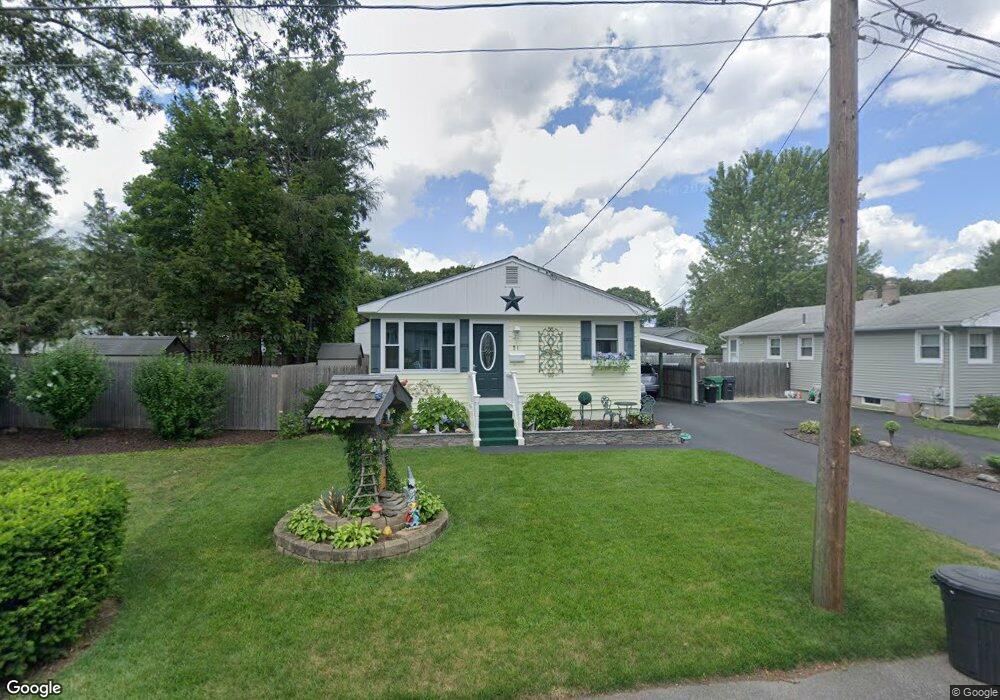 31 Burnside St, Warwick, RI 02886 - photo 1