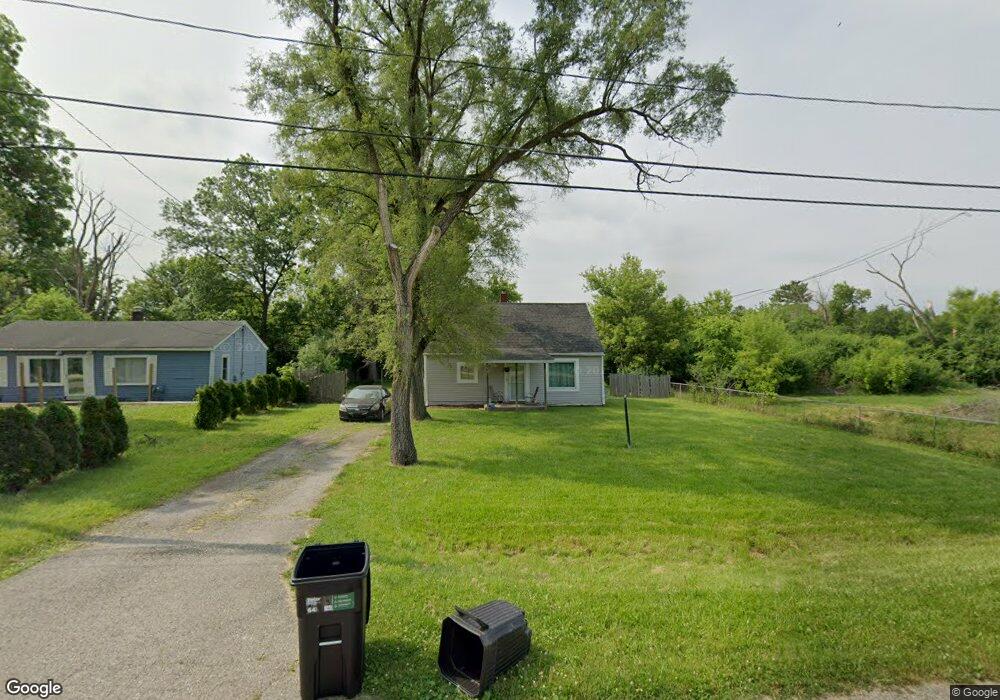 1300 E Harvard Ave, Flint, MI 48505 - photo 1