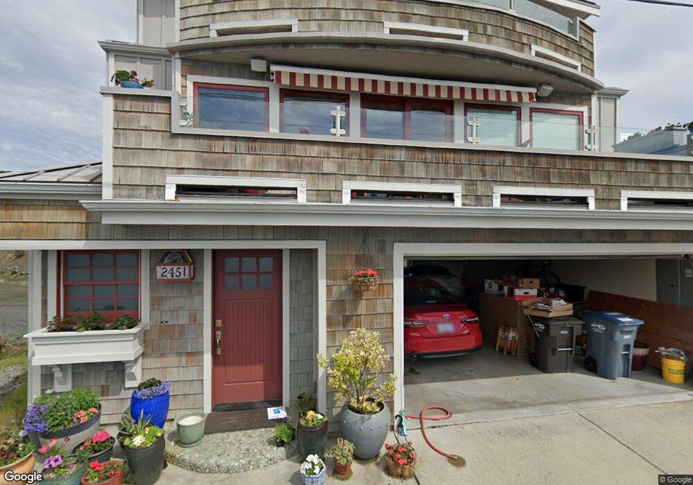 2451 Day Island Blvd W, University Place, WA 98466 - photo 1