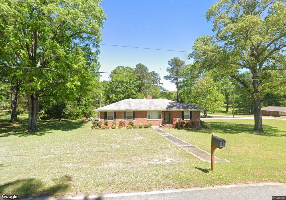 320 Poplar St, Barnesville, GA 30204 - photo 1