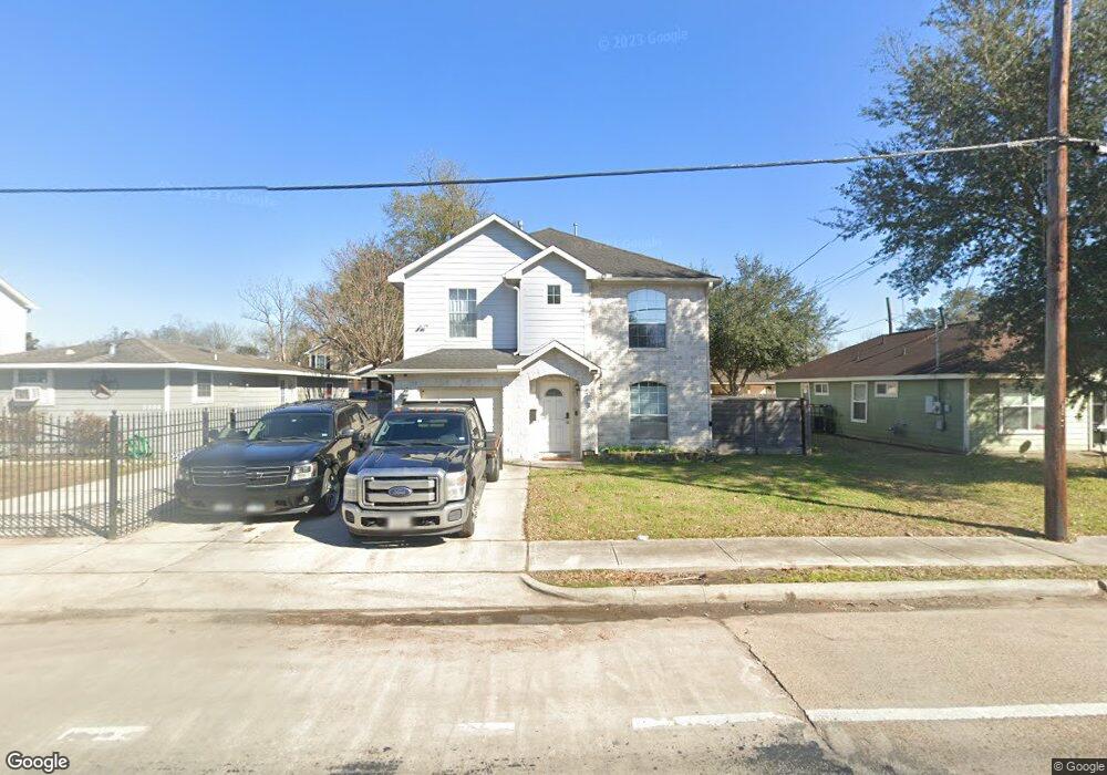 5504 Elysian St, Houston, TX 77009 - photo 1