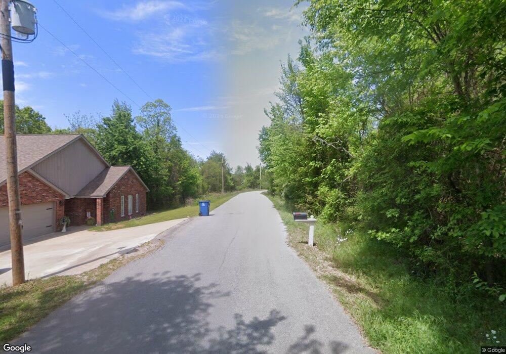 2001 Cheddar Dr, Bella Vista, AR 72714 - photo 1