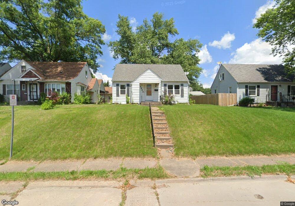 2344 W 10th St, Davenport, IA 52804 - photo 1