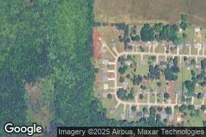 414 Thornton Dr, Columbus, MS 39702