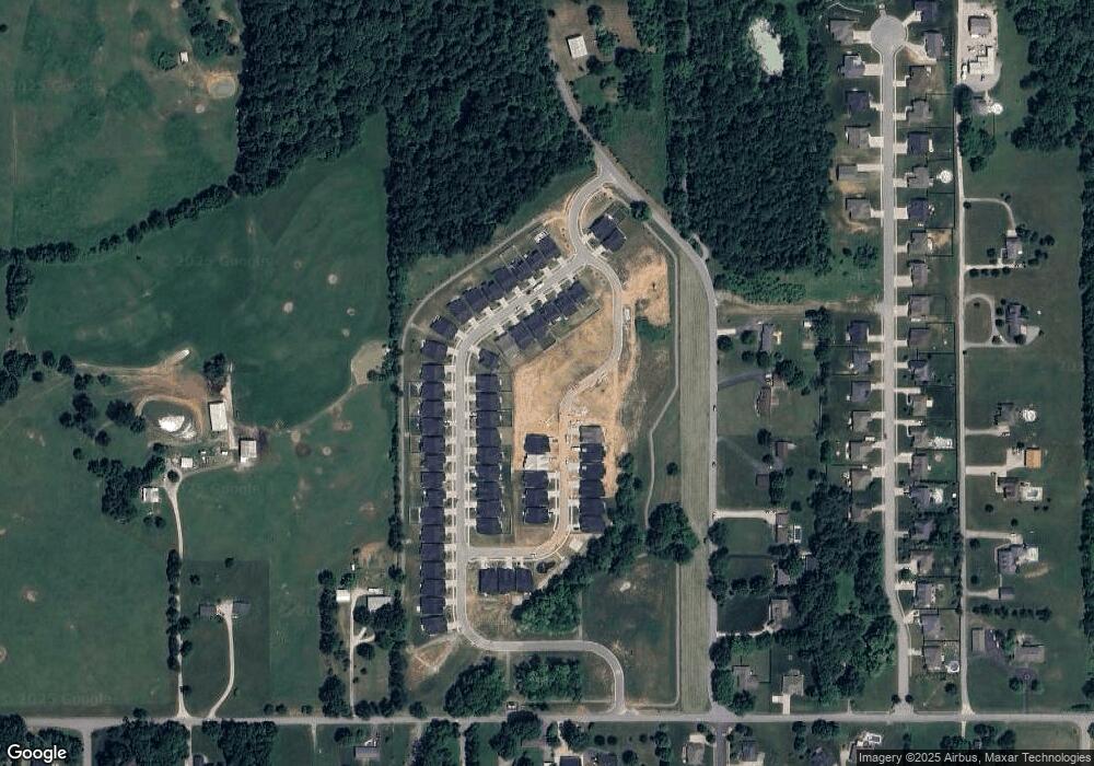 1027 Oskin Dr unit 225, Georgetown, IN 47122 - photo 1