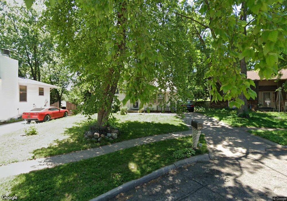 1843 Virginia Cir, Des Moines, IA 50320 - photo 1