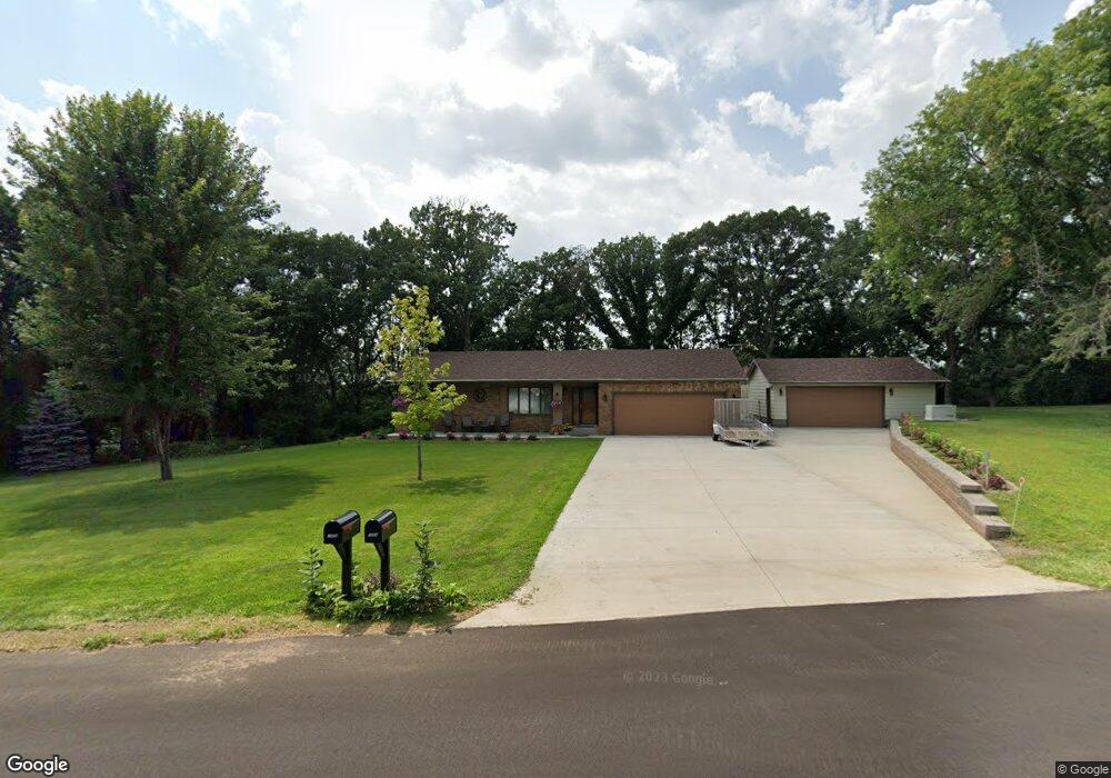 1905 W Highview Dr, Sauk Rapids, MN 56379 - photo 1