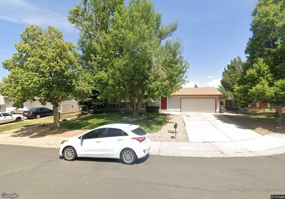 17813 E Oregon Place, Aurora, CO 80017 - photo 1