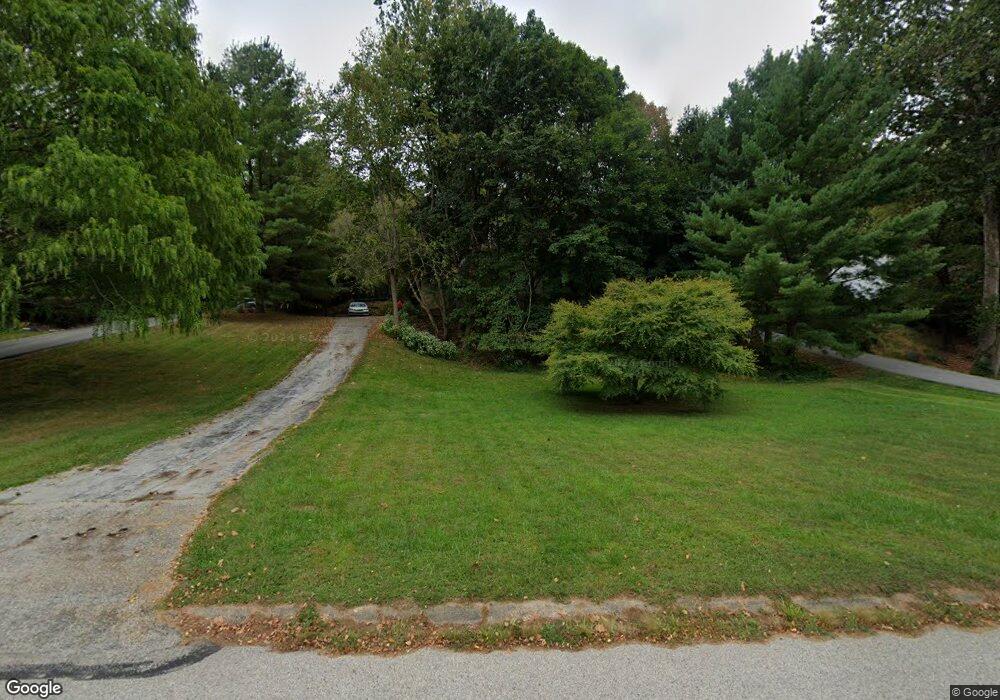 811 Meadowbrook Ln, Radnor, PA 19008 - photo 1
