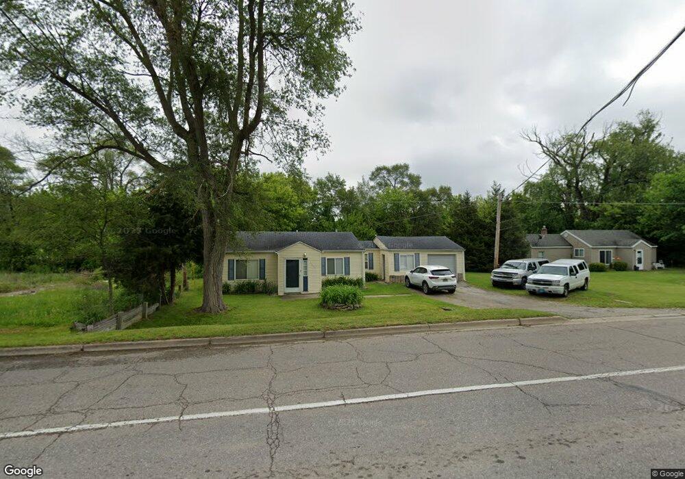 5512 N Elms Rd, Flushing, MI 48433 - photo 1