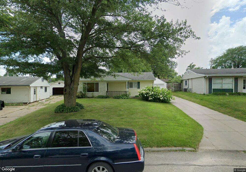 1715 14th Ave SW, Cedar Rapids, IA 52404 - photo 1