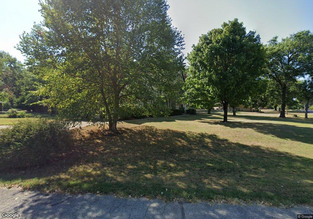 411 Leawood Dr, Parsons, KS 67357 - photo 1