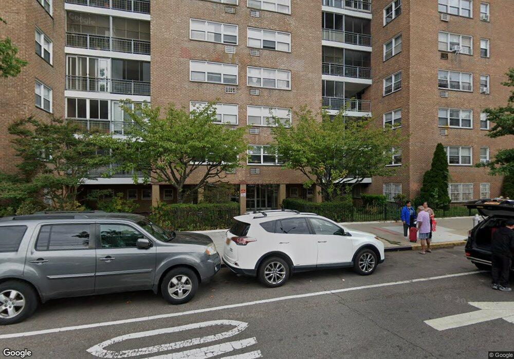 Justice Court unit 4B, Elmhurst, NY 11373 - photo 1