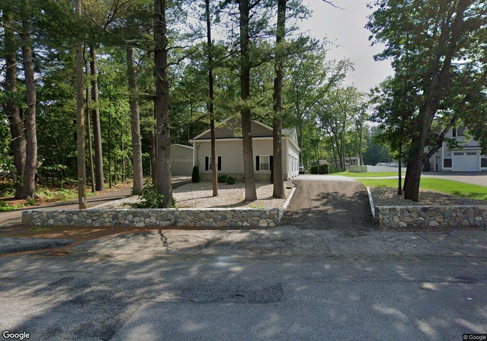 52 Patricia St, Dracut, MA 01826 - photo 1