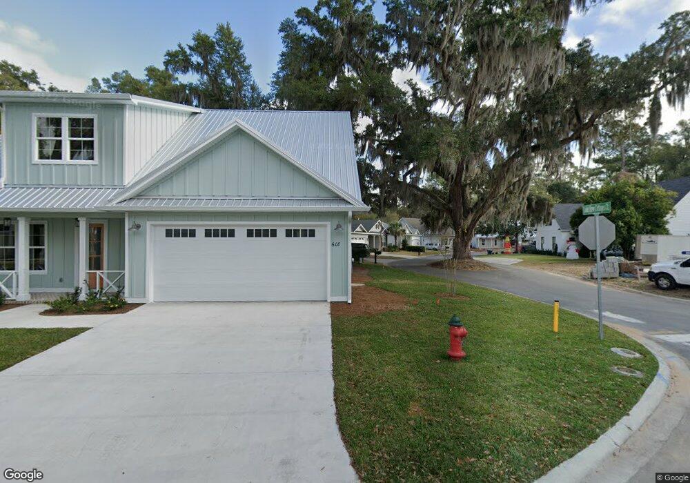 608 Lake View Cottages Dr, Saint Simons Island, GA 31522 - photo 1