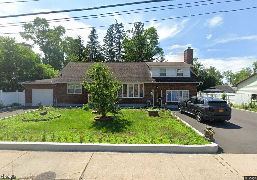 2042 Neil St, Schenectady, NY 12306 - photo 1