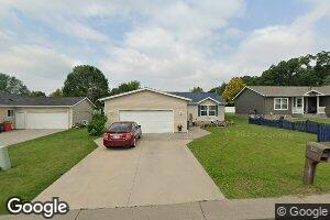 640 5th St NE, Plainview, MN 55964