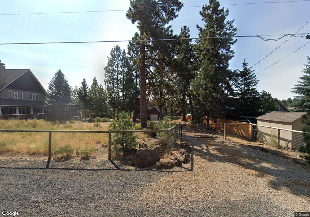 19419 W Campbell Rd, Bend, OR 97702 - photo 1