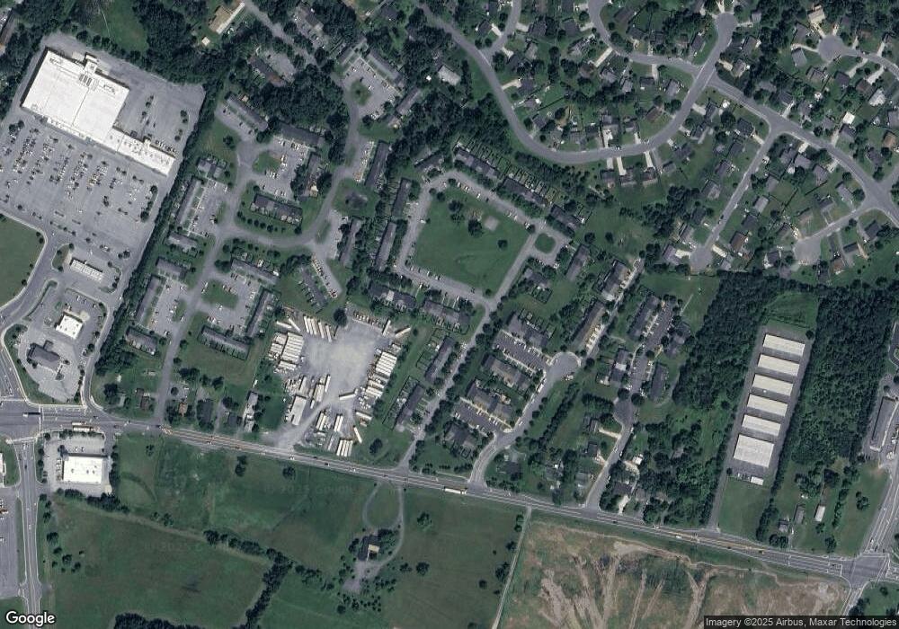 207 Georgetowne Ct, Stephens City, VA 22655 - photo 1