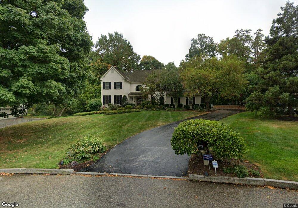 602 Portledge Dr, Bryn Mawr, PA 19010 - photo 1