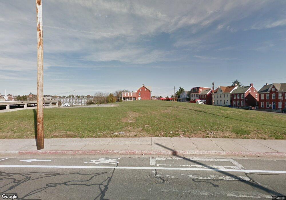 250 E Antietam St, Hagerstown, MD 21740 - photo 1