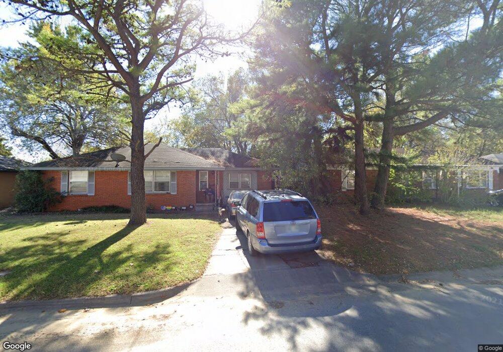 702 Davis St NW, Ardmore, OK 73401 - photo 1