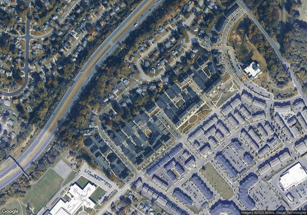 665 Mccomb Place unit M-31, Claymont, DE 19703 - photo 1