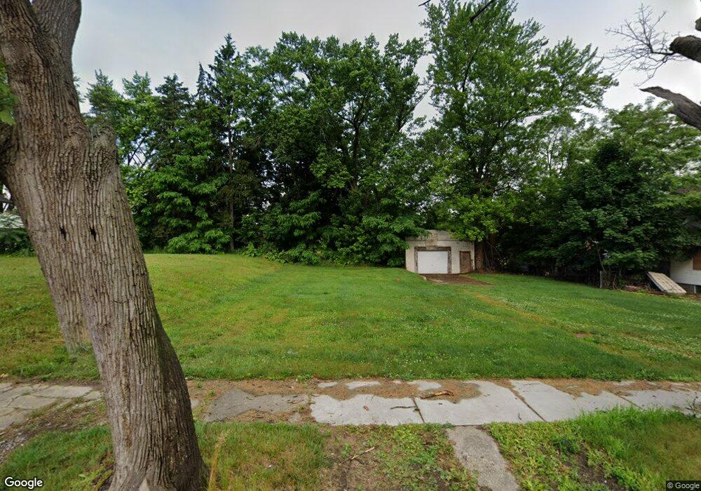 1609 Maplewood Ave, Flint, MI 48506 - photo 1