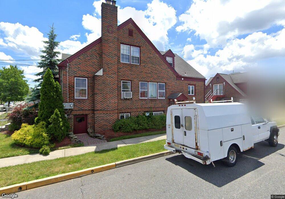 400 Post Ave unit 1, Lyndhurst, NJ 07071 - photo 1