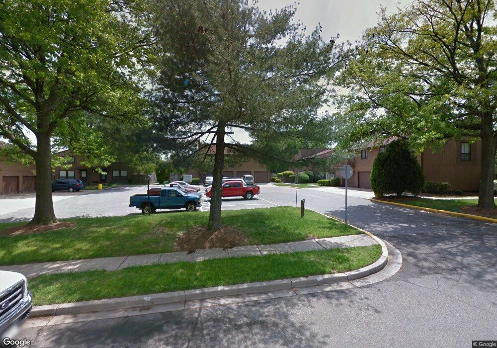 586 West Ct, Glen Burnie, MD 21061 - photo 1