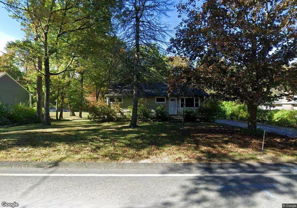 483 Bullard St, Holden, MA 01520 - photo 1