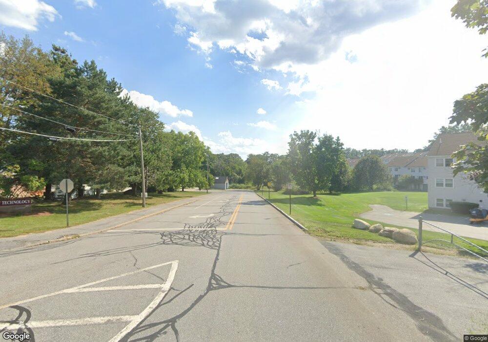 770 S Porter St unit 2, Manchester, NH 03103 - photo 1