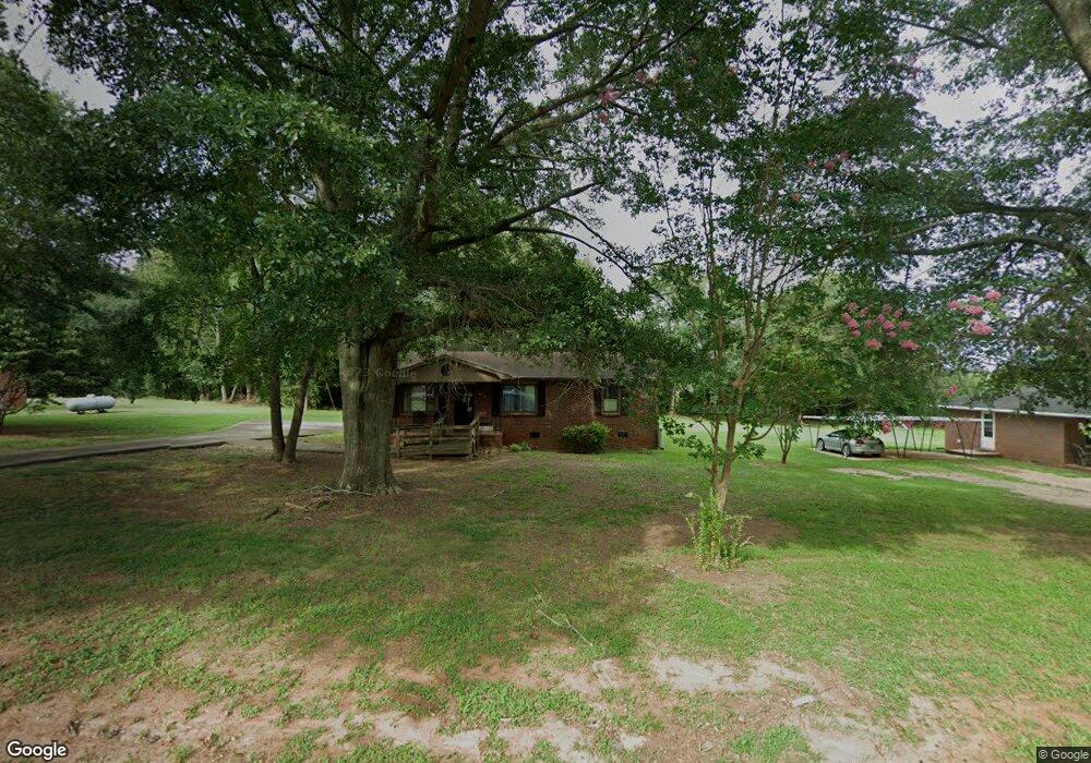 215 Scott Cir, Pendleton, SC 29670 - photo 1