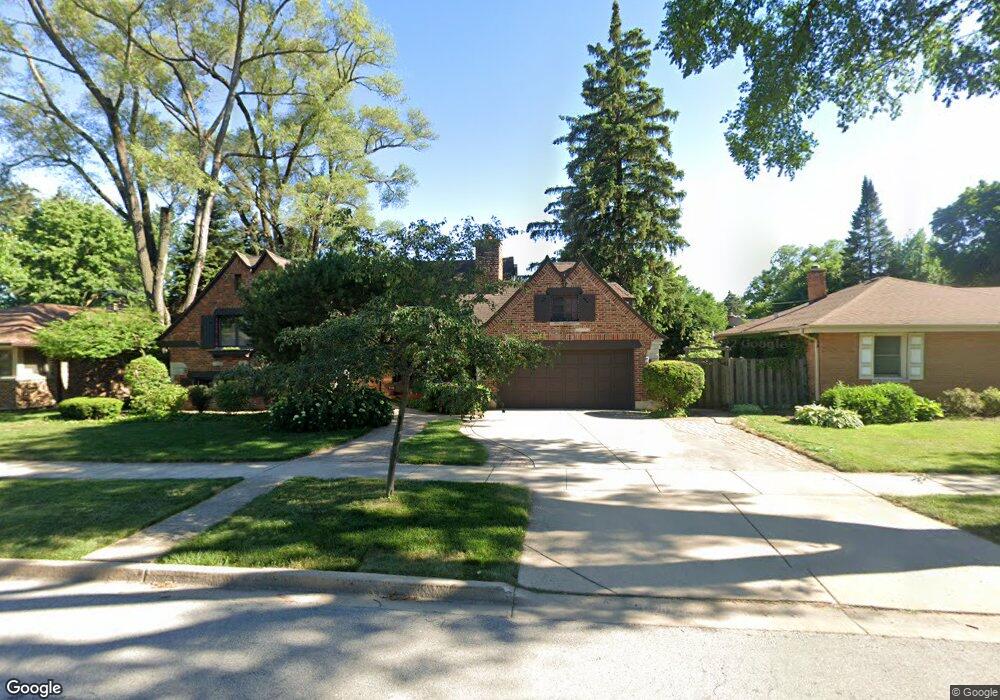 370 E Webster Ave, Elmhurst, IL 60126 - photo 1