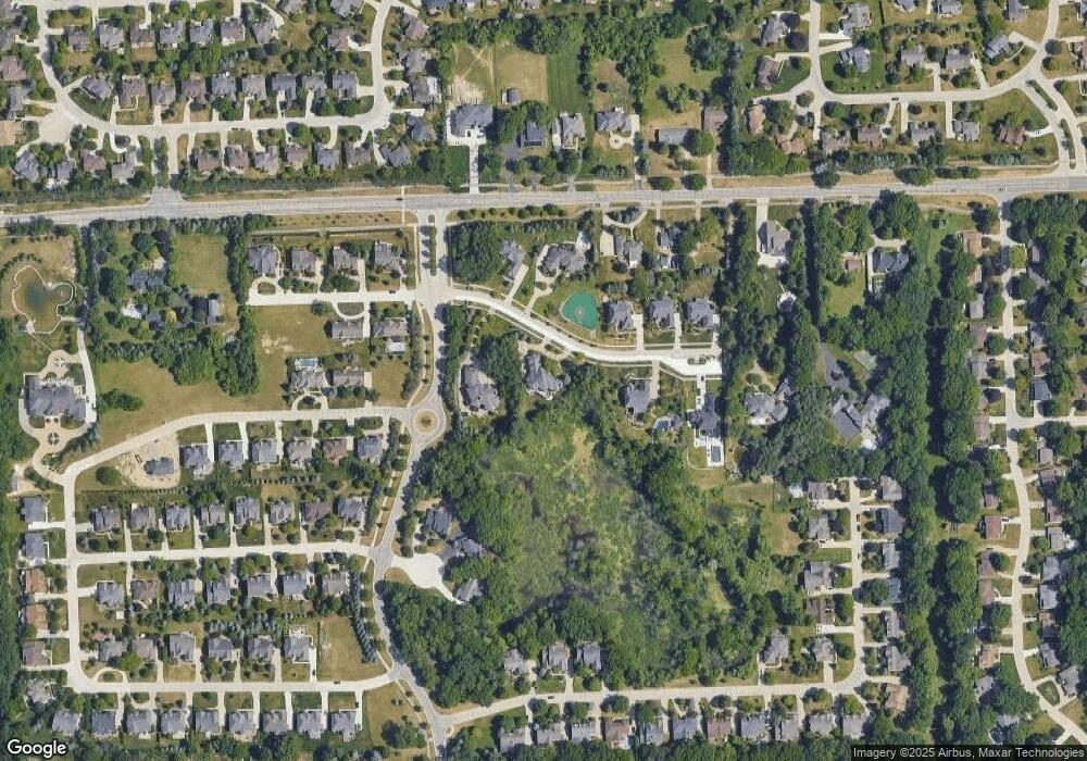 3699 Rosewood Ln, Rochester Hills, MI 48309 - photo 1