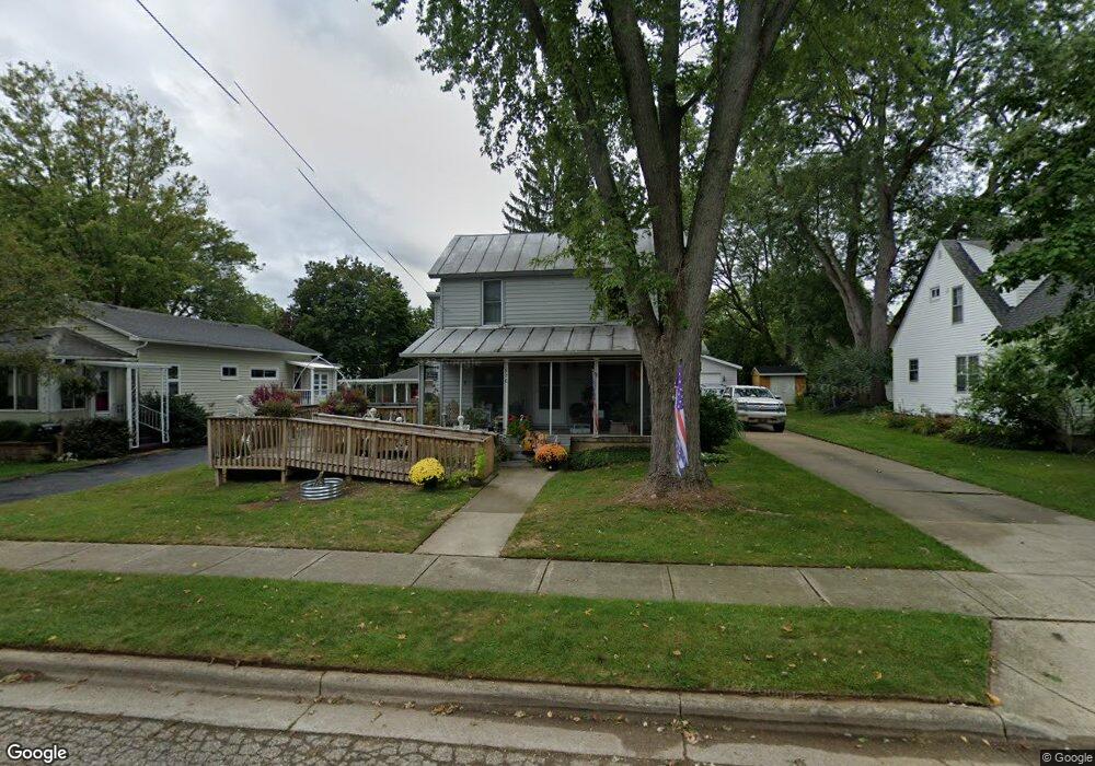 956 Riverside Dr, Lowell, MI 49331 - photo 1