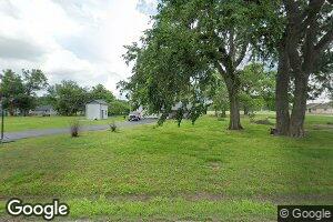 915 Elm St, Chetopa, KS 67336