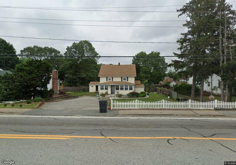 963 Main Ave, Warwick, RI 02886 - photo 1