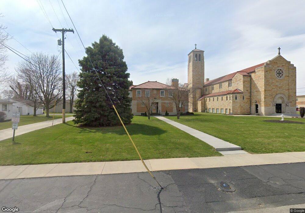 512 W Sycamore St, Columbus Grove, OH 45830 - photo 1