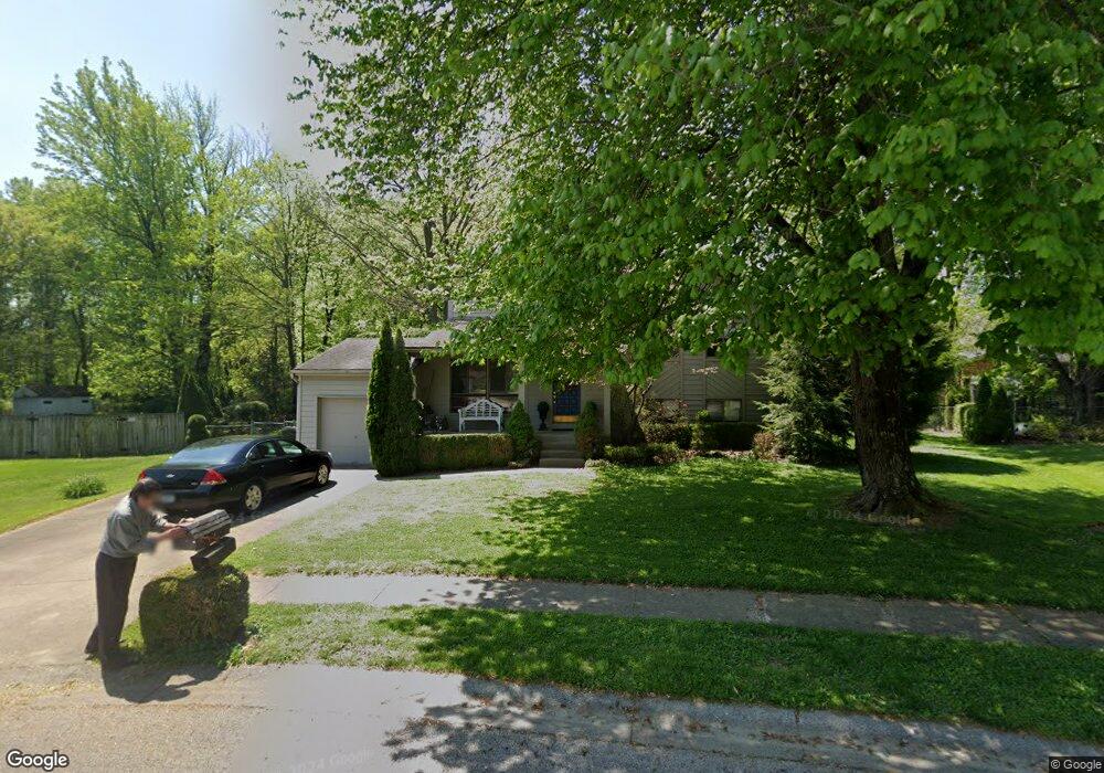 1014 Meadowview Dr, New Albany, IN 47150 - photo 1