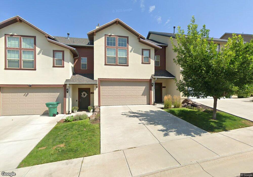 1489 E Primrose Ln, Layton, UT 84040 - photo 1