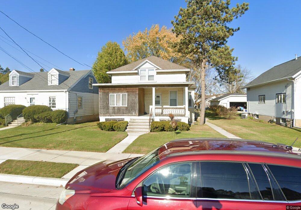 2018 25th St, Two Rivers, WI 54241 - photo 1