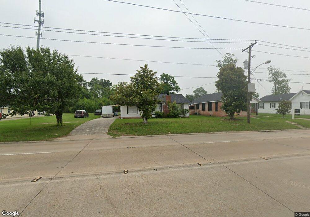 2525 Lake St, Lake Charles, LA 70601 - photo 1