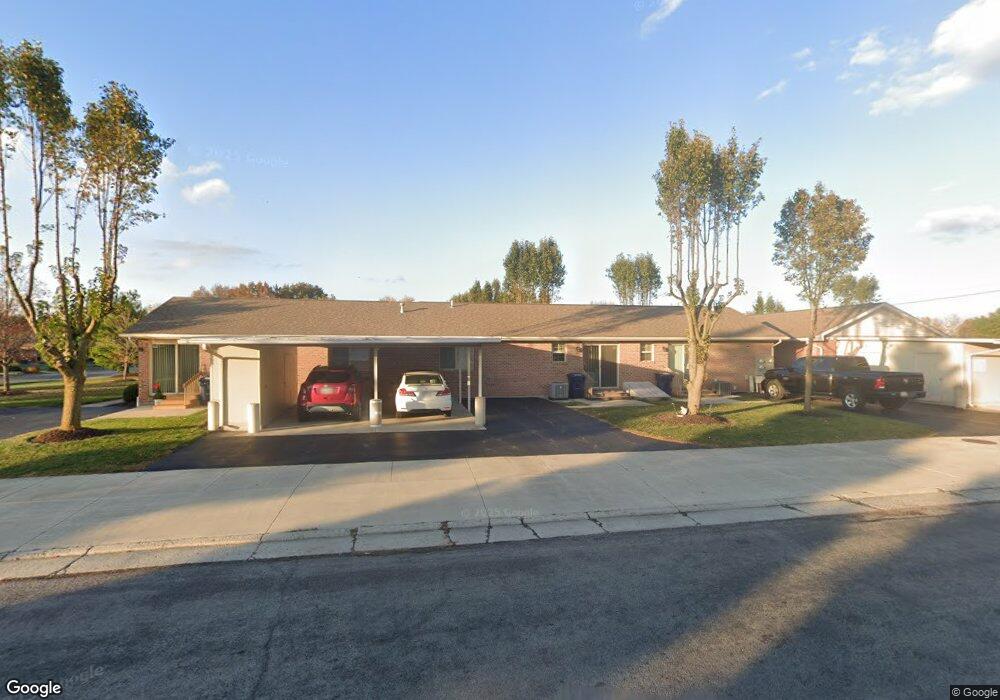 199 Golden Ln, Lima, OH 45807 - photo 1