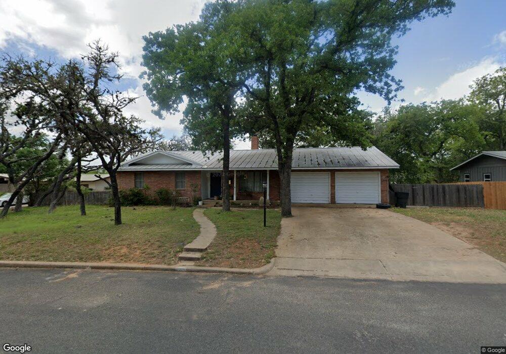 121 Ridgewood Dr, Fredericksburg, TX 78624 - photo 1