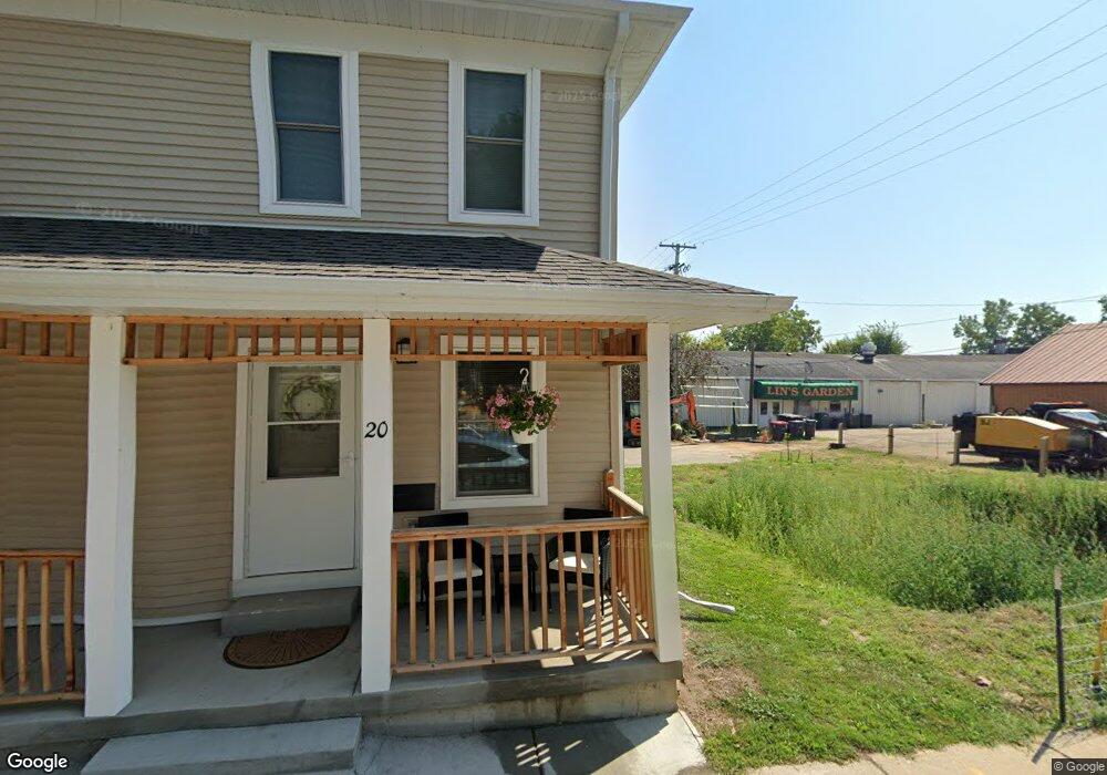 14 Railroad St, Evansville, WI 53536 - photo 1