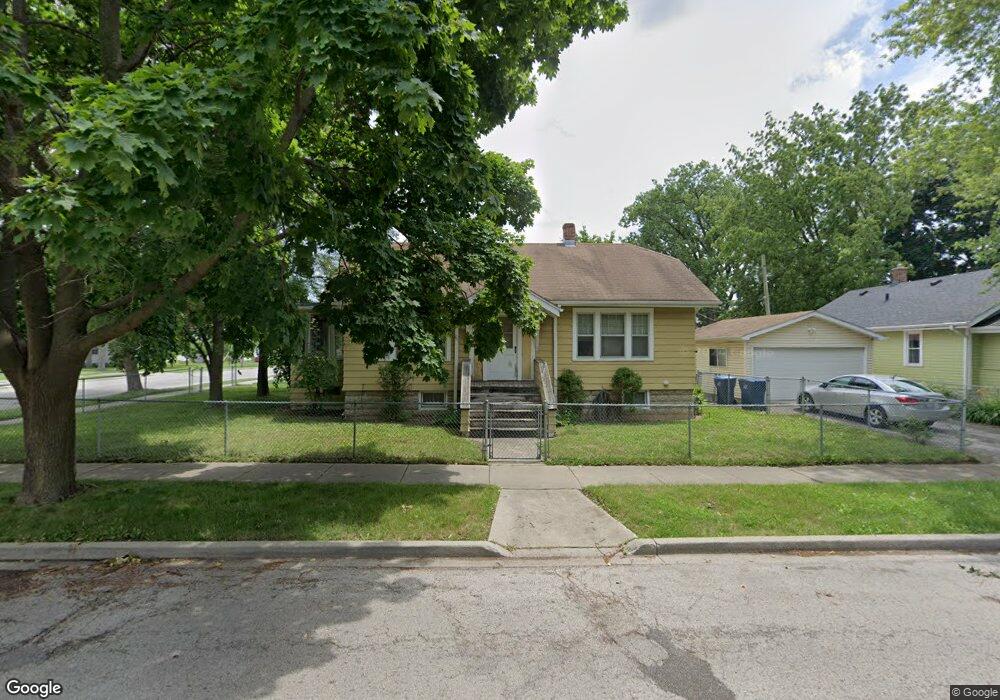 931 Walnut St, Waukegan, IL 60085 - photo 1